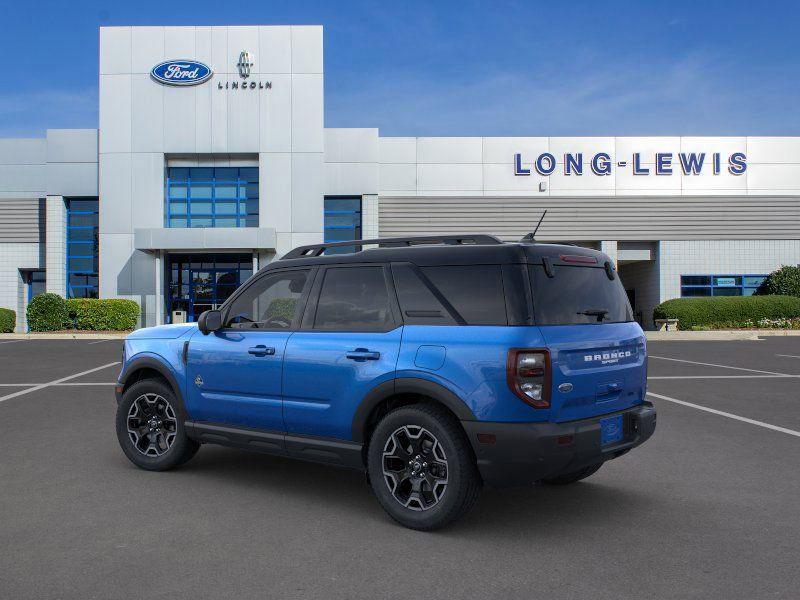 2025 Ford Bronco Sport Outer Banks photo 4
