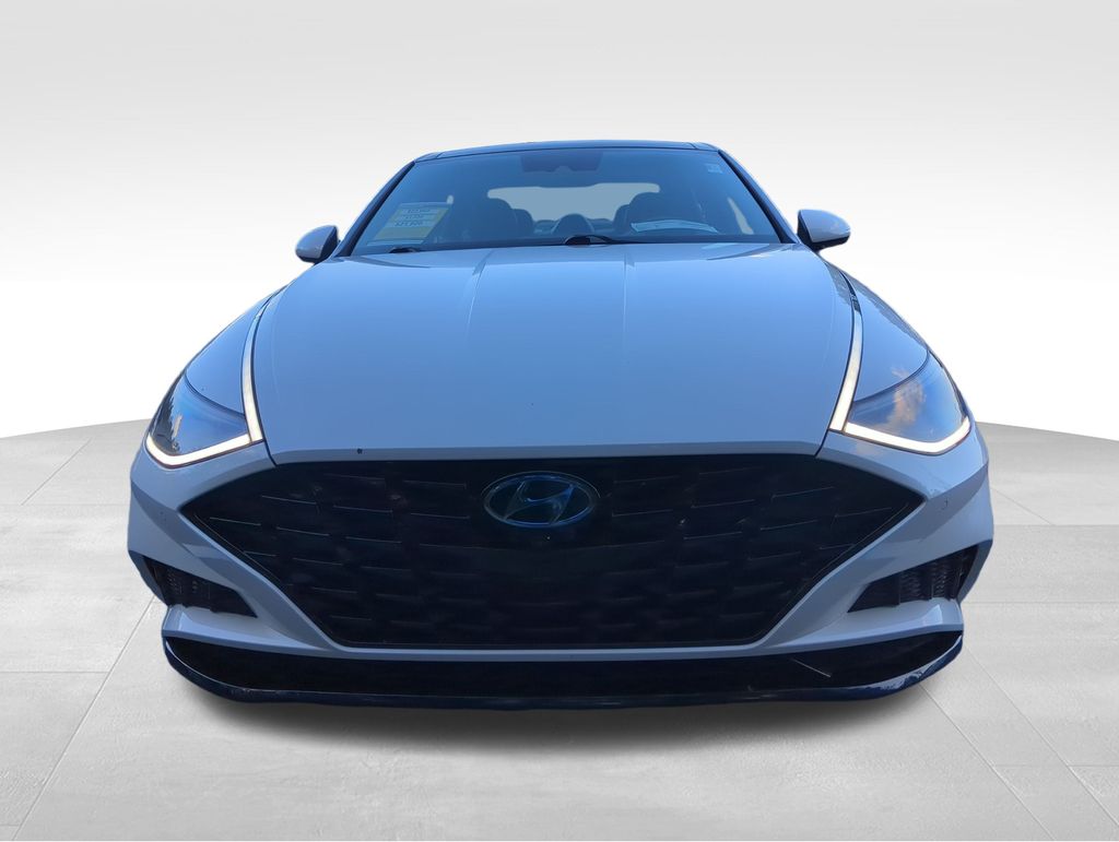 2020 Hyundai Sonata Limited photo 2
