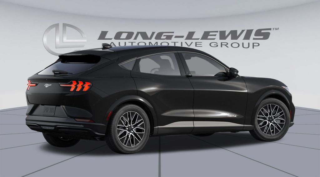 2025 Ford Mustang Mach-E Premium photo 3