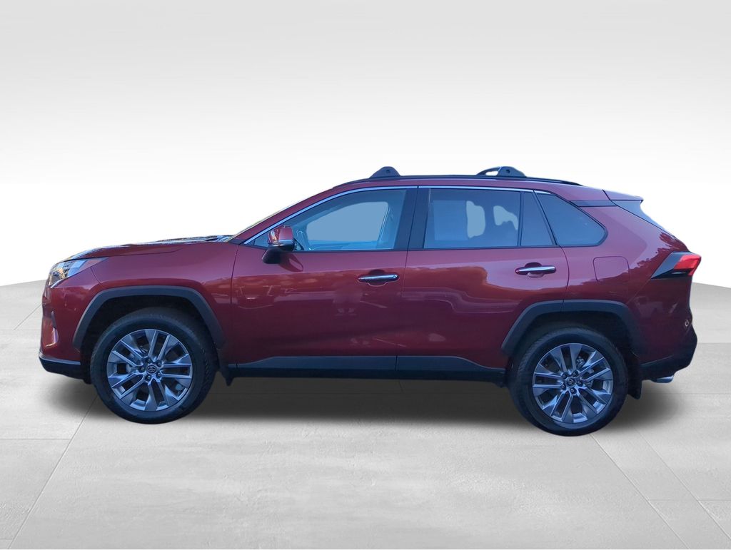 2025 Toyota RAV4 Limited photo 4