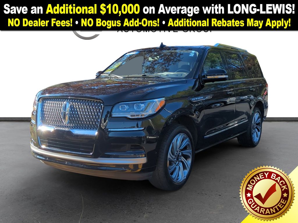 2022 Lincoln Navigator Reserve's photo