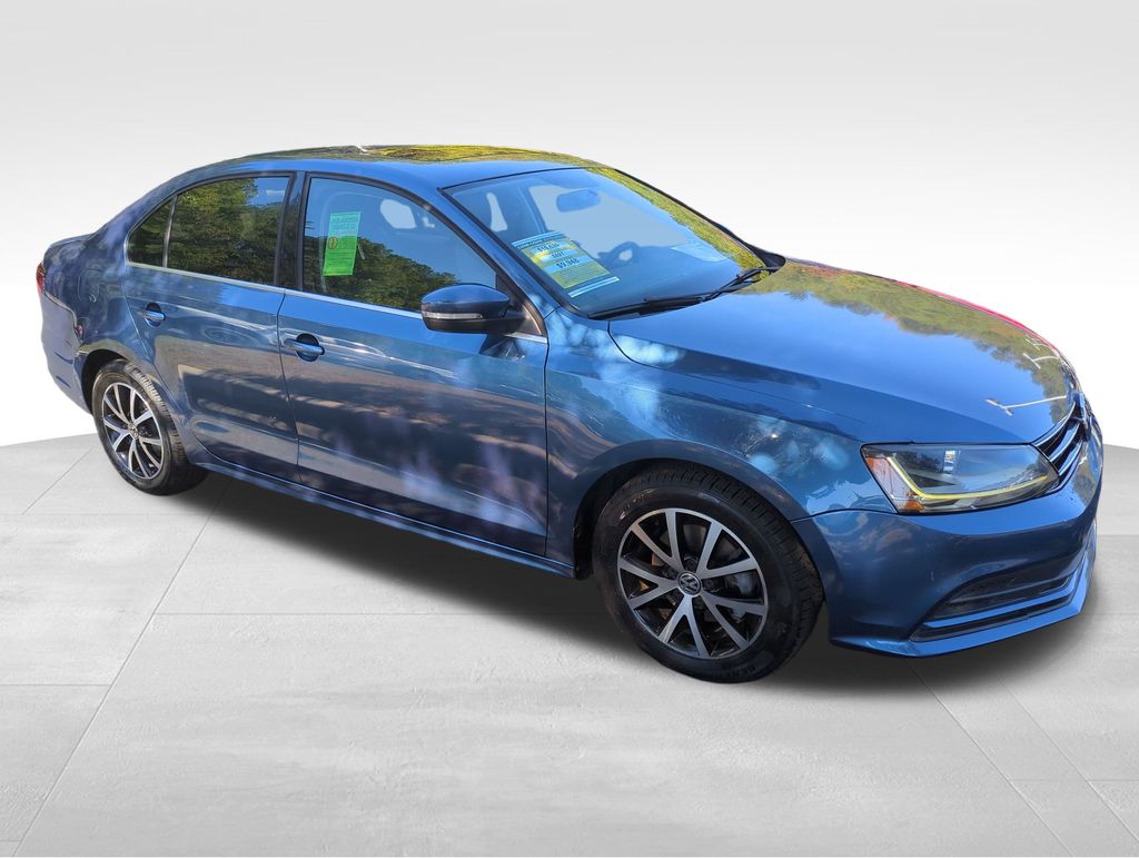 2017 Volkswagen Jetta 1.4T SE photo 3