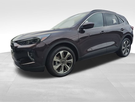 2023 Ford Escape Platinum SUV