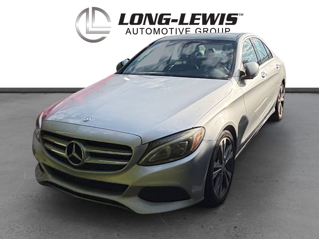 2015 Mercedes-Benz C-Class C300's photo