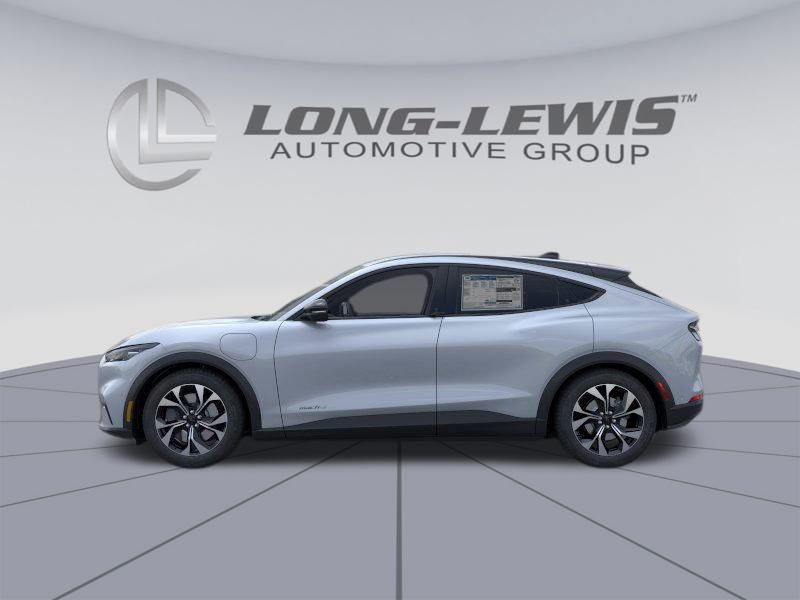 2025 Ford Mustang Mach-E Select photo 3