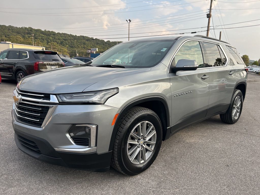 2023 Chevrolet Traverse FWD 2FL's photo