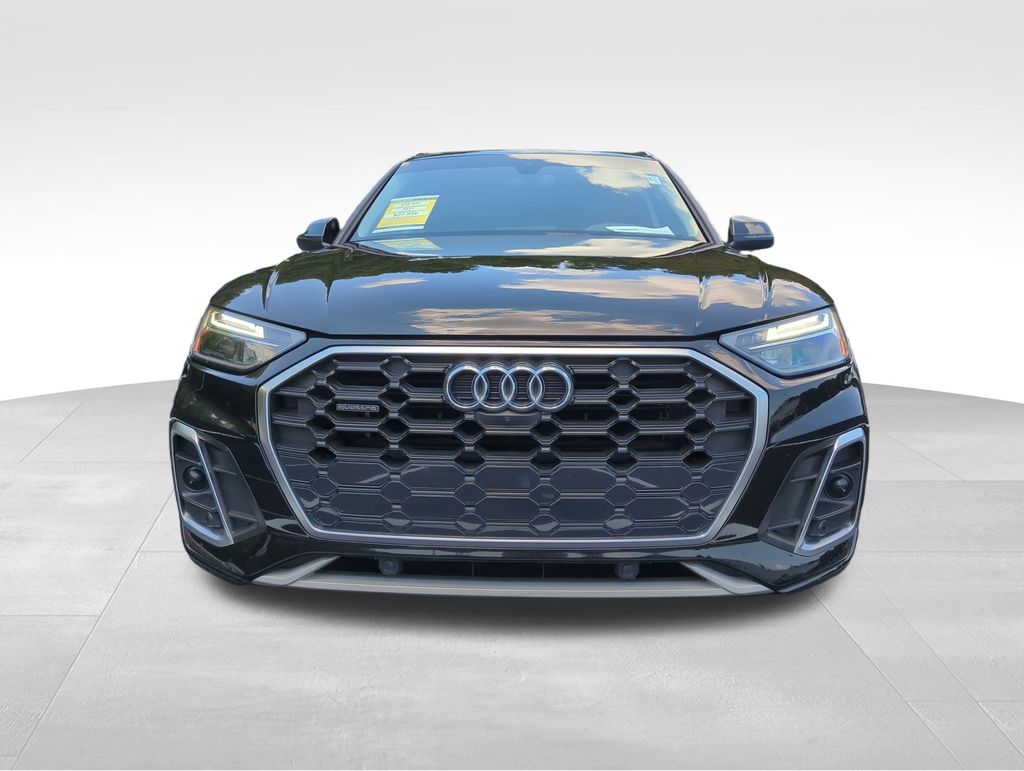 2022 Audi Q5 45 S line Premium photo 2