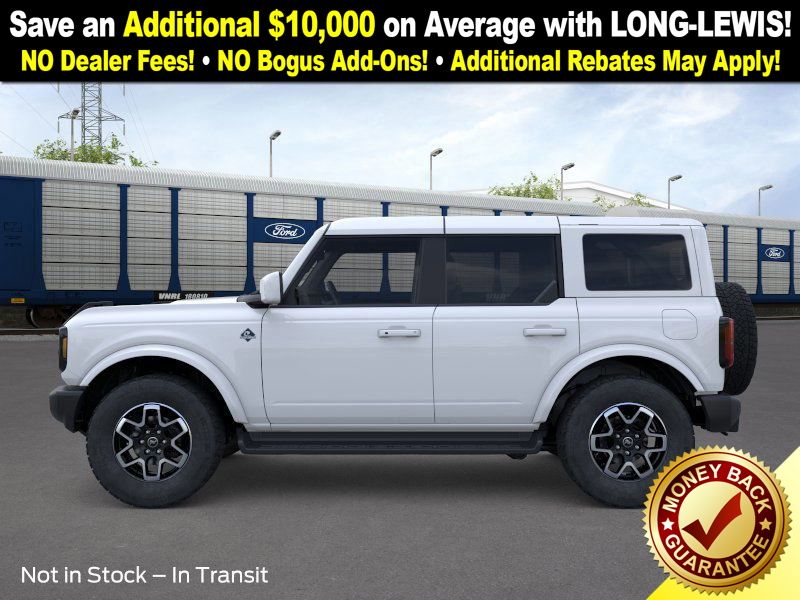 2025 Ford Bronco Outer Banks photo 2