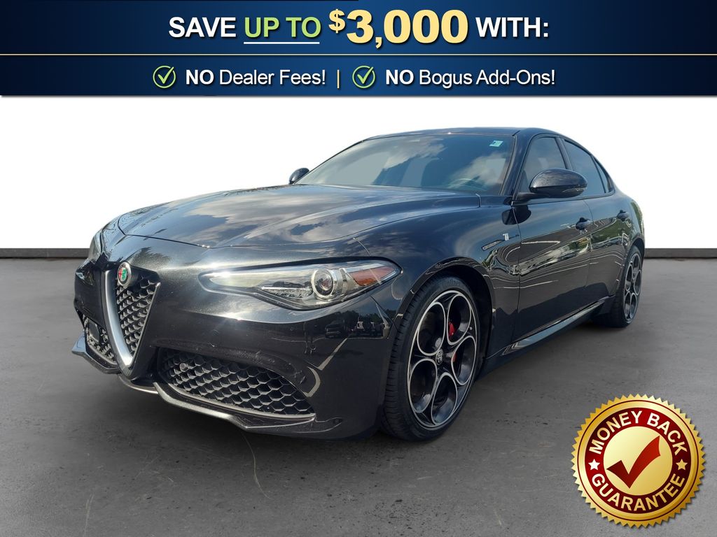 2022 Alfa Romeo Giulia 2.0 Ti Auto's photo