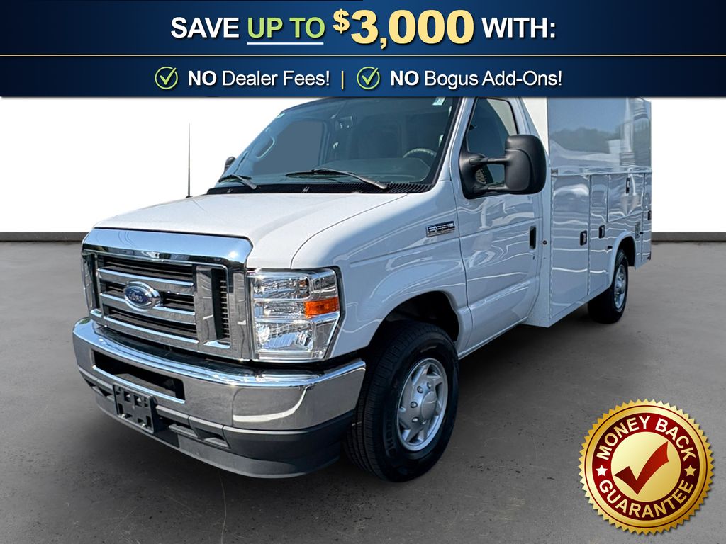 2023 Ford E-Series SRW E-350 Super Duty 138 in WB's photo