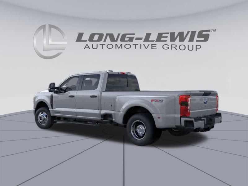 2026 Ford F-350 photo 2