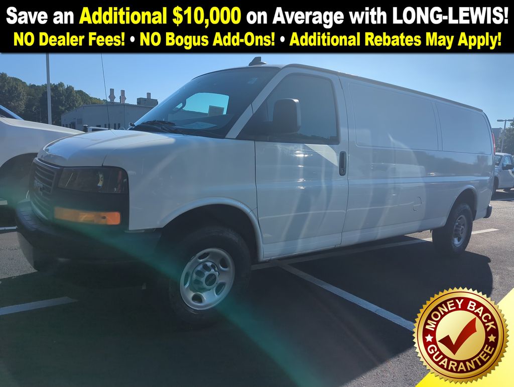 2023 GMC Savana Cargo Work Van's photo