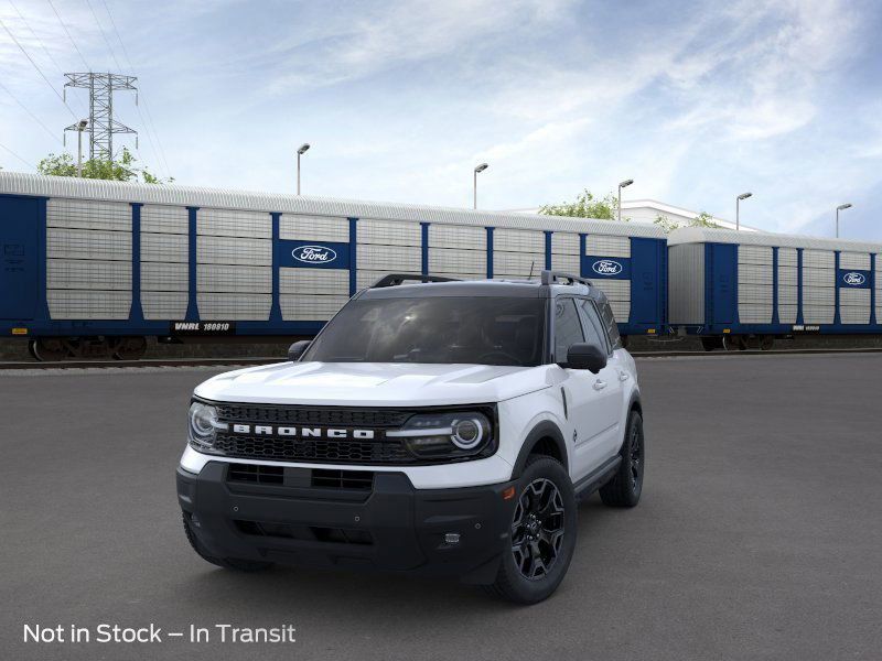 2025 Ford Bronco Sport Outer Banks photo 2