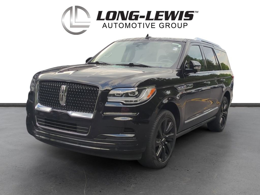 2024 Lincoln Navigator Reserve 4WD's photo