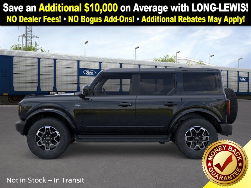 2025 Ford Bronco Outer Banks photo 2