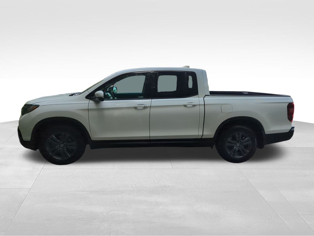 2019 Honda Ridgeline Sport photo 2