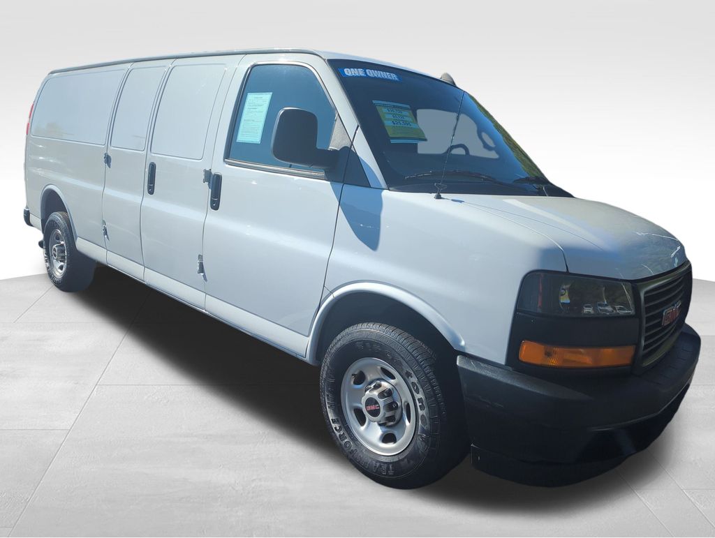 2023 Gmc Savana 2500 Cargo photo 3