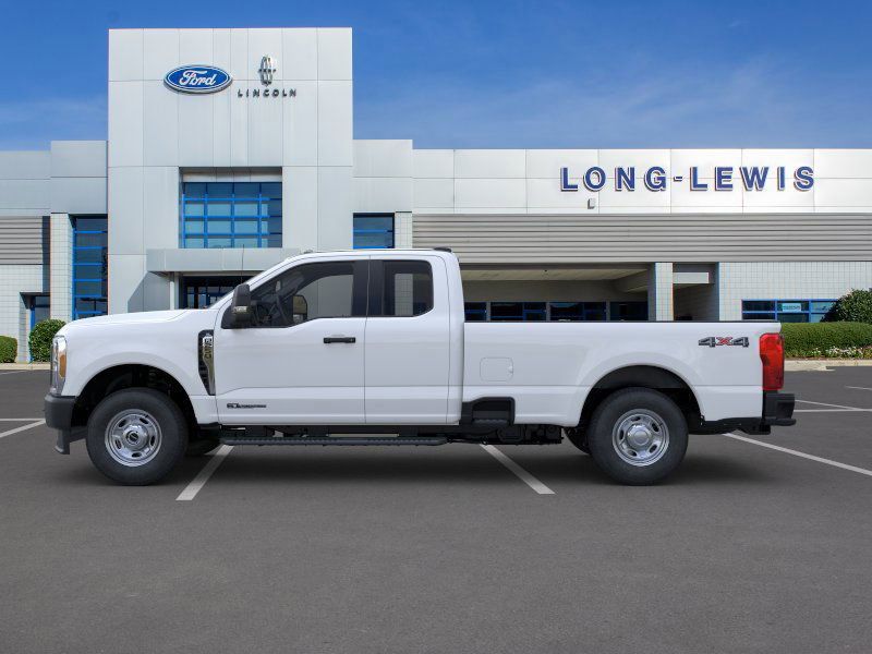 2024 Ford F-250 photo 3