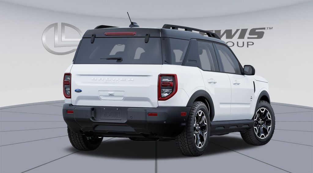 2025 Ford Bronco Sport Outer Banks photo 3
