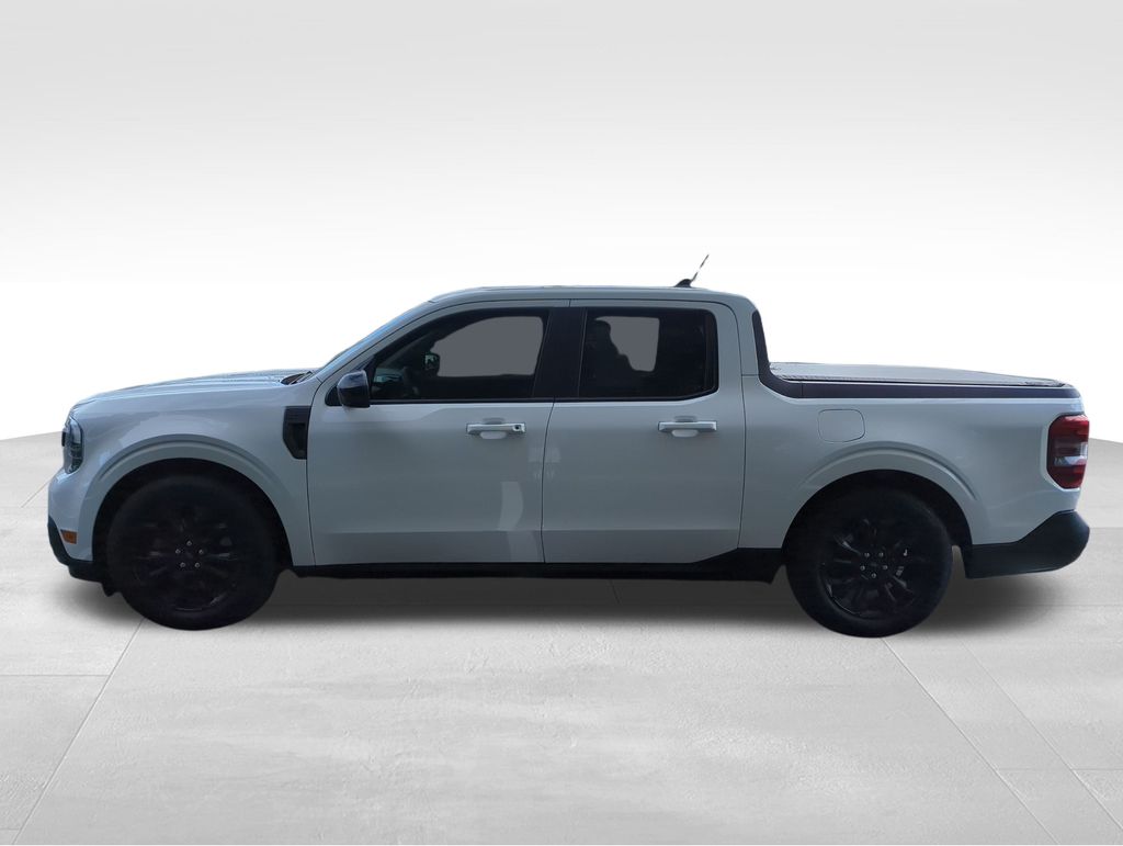 2024 Ford Maverick Lariat photo 2