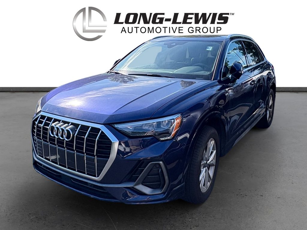 2021 Audi Q3 45 TFSI S Line Premium quattro's photo