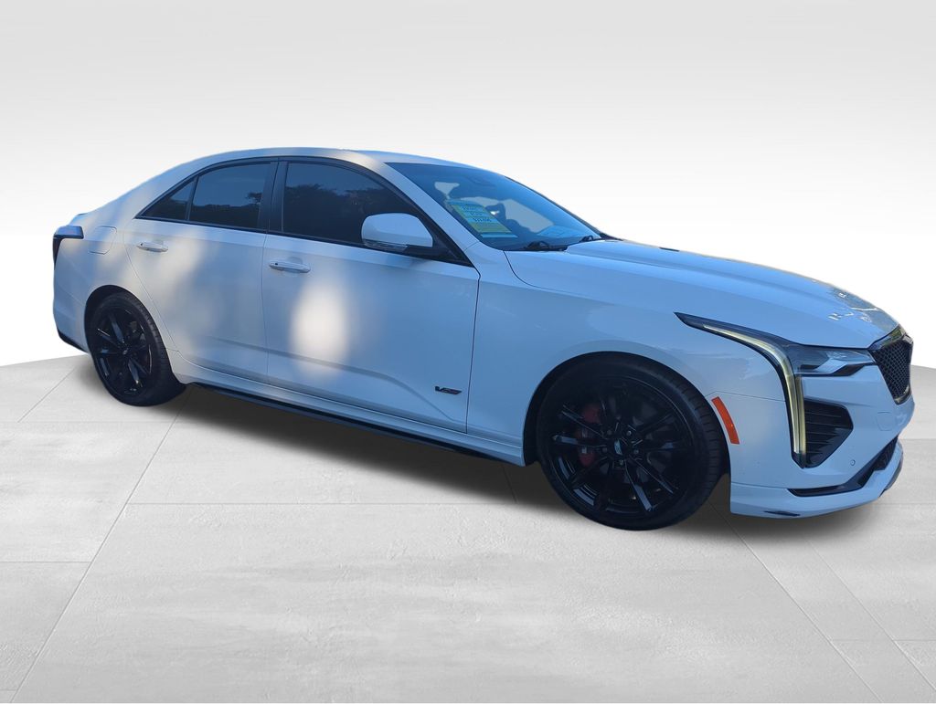 2022 Cadillac CT4 photo 3