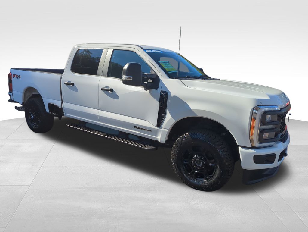 2023 Ford F-250 photo 3