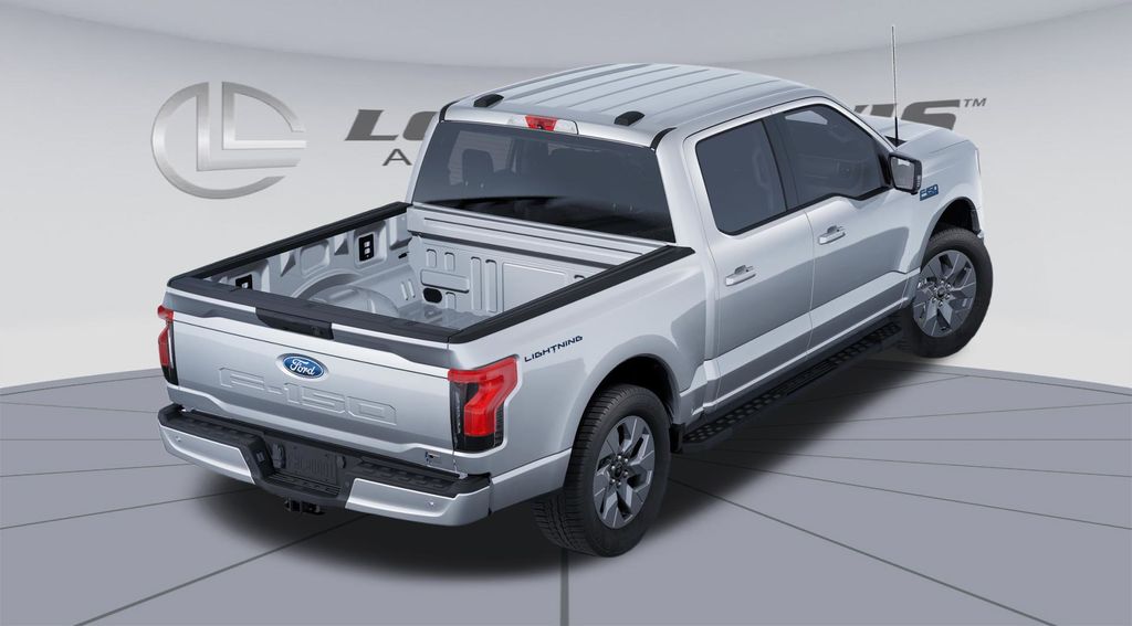 2025 Ford F-150 Lightning photo 3