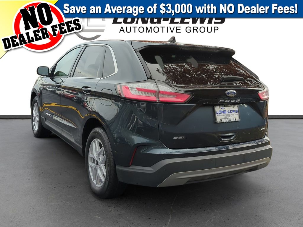 2024 Ford Edge SEL photo 3