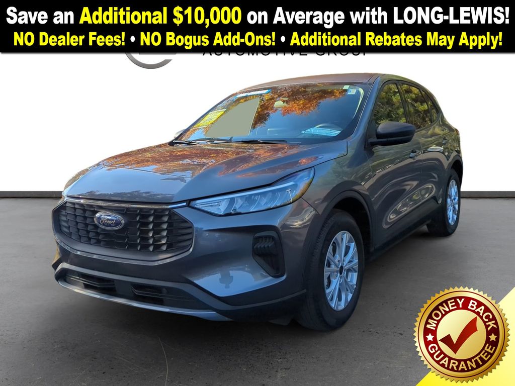 2025 Ford Escape Active's photo