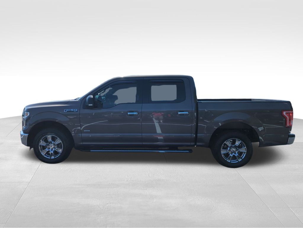 2015 Ford F-150 XLT photo 4