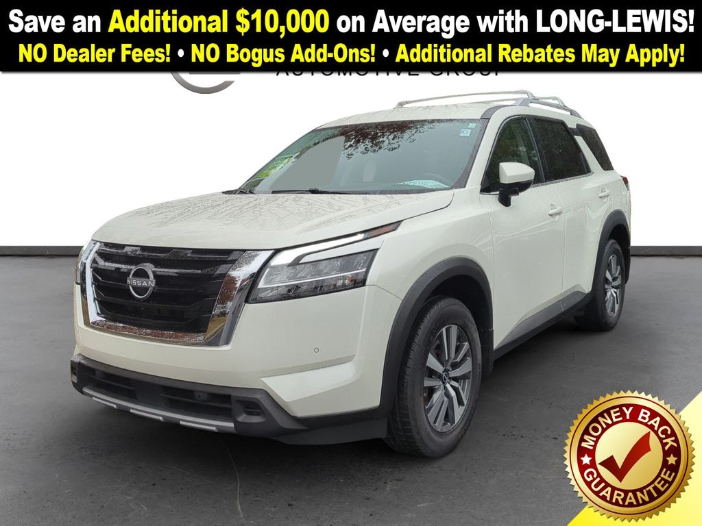 Used 2024 Nissan Pathfinder SL SUV