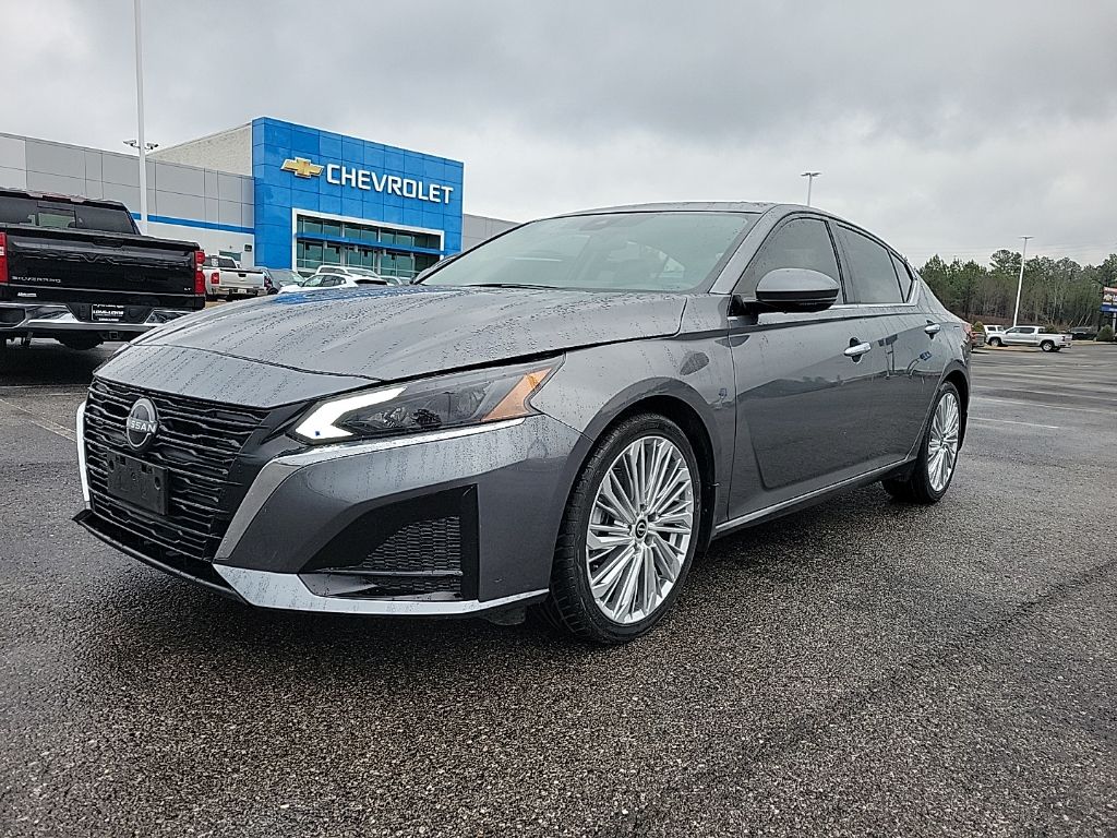 2023 Nissan Altima SL