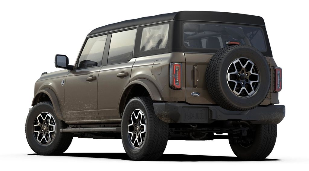 2025 Ford Bronco Outer Banks photo 2