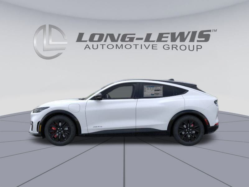 2025 Ford Mustang Mach-E Premium photo 3