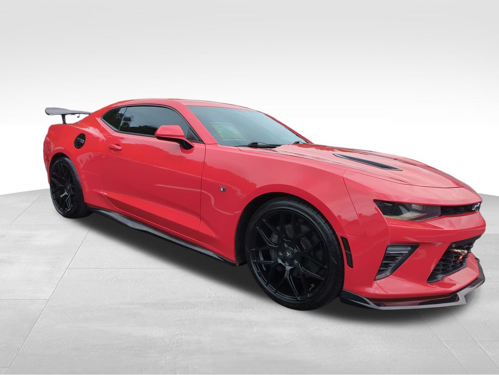 2018 Chevrolet Camaro SS photo 3