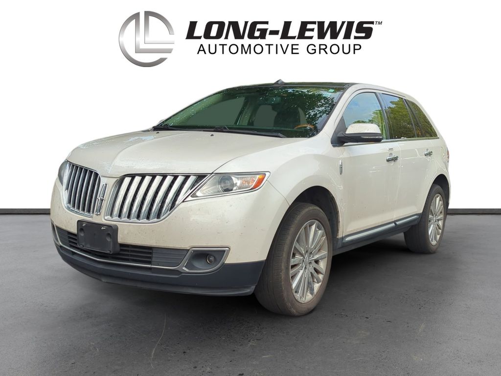 2013 Lincoln MKX FWD's photo