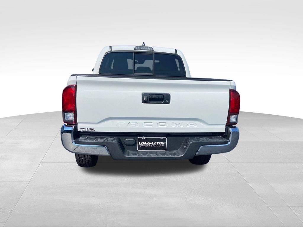 2020 Toyota Tacoma SR5 photo 4