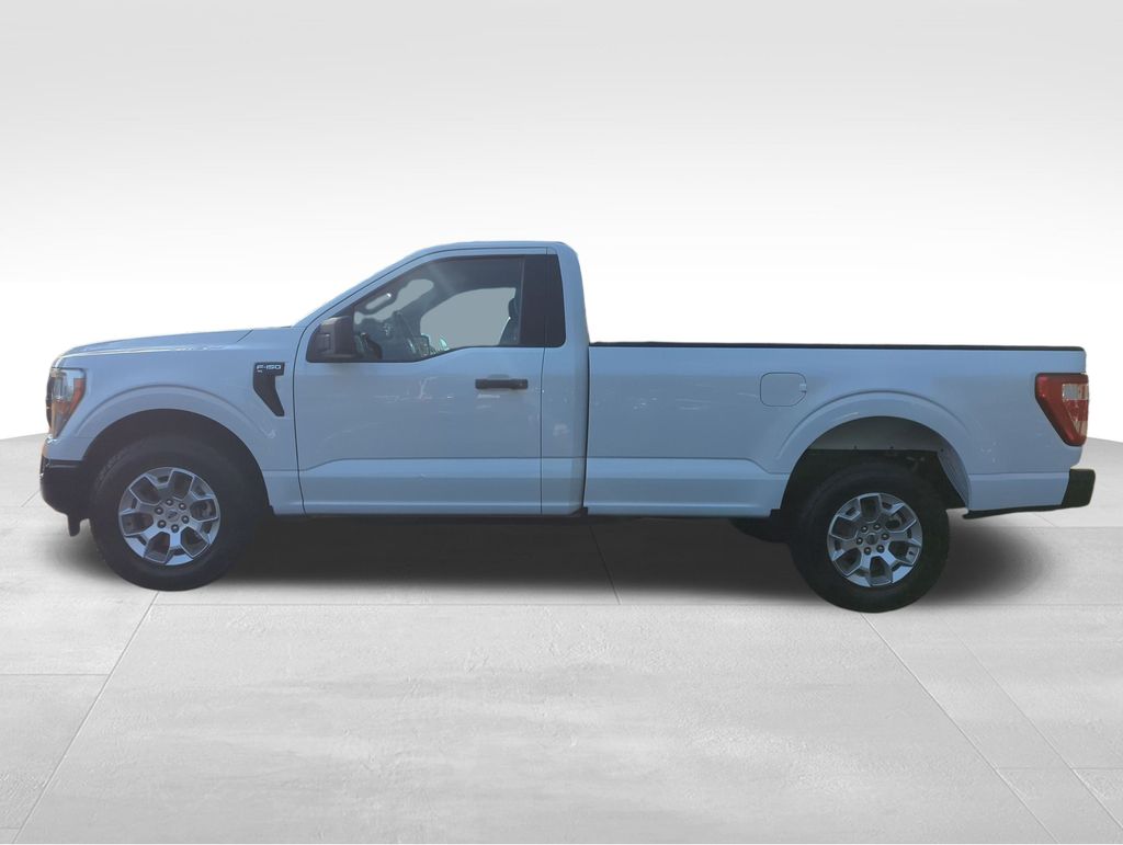 2022 Ford F-150 XL photo 4