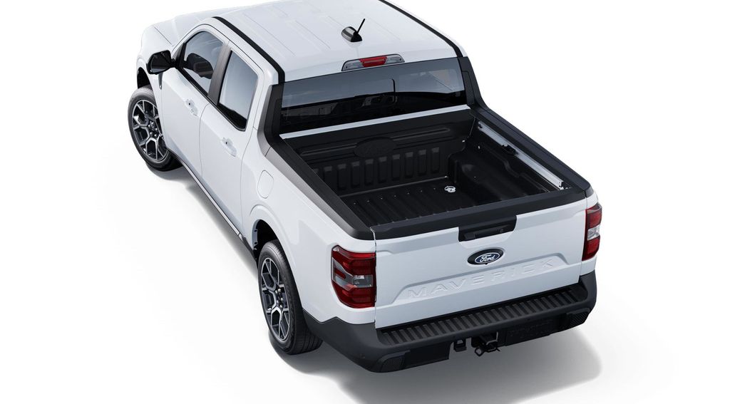 2025 Ford Maverick Lariat photo 2