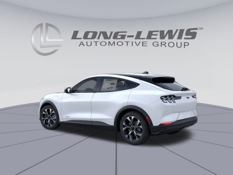 2025 Ford Mustang Mach-E Select photo 4