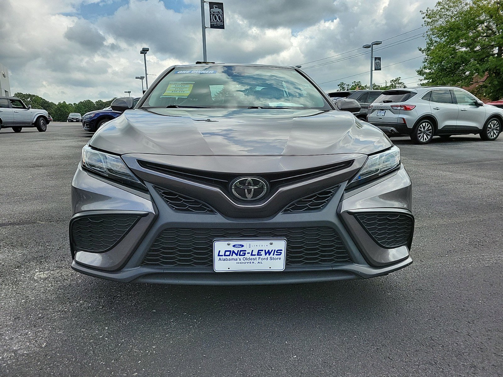 Used 2022 Toyota Camry SE with VIN 4T1G11AK2NU685017 for sale in Hoover, AL