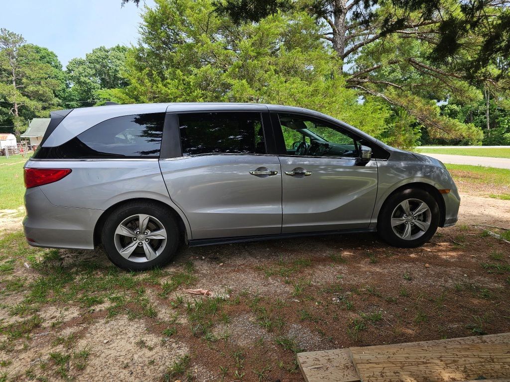 2018 Honda Odyssey EX-L's photo