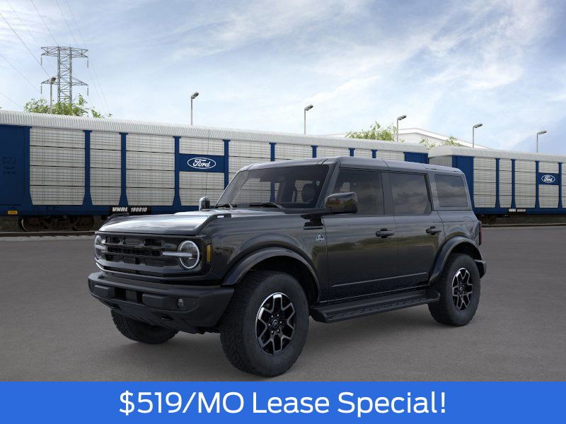 2025 Ford Bronco 4-Door Outer Banks's photo