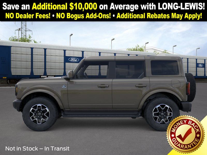 2025 Ford Bronco Outer Banks photo 2