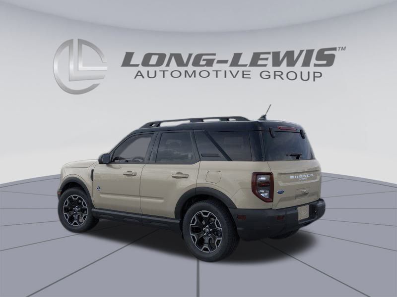 2025 Ford Bronco Sport Outer Banks photo 3