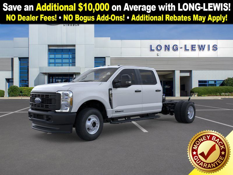 2026 Ford F-350 Super Duty Chassis Cab XL's photo