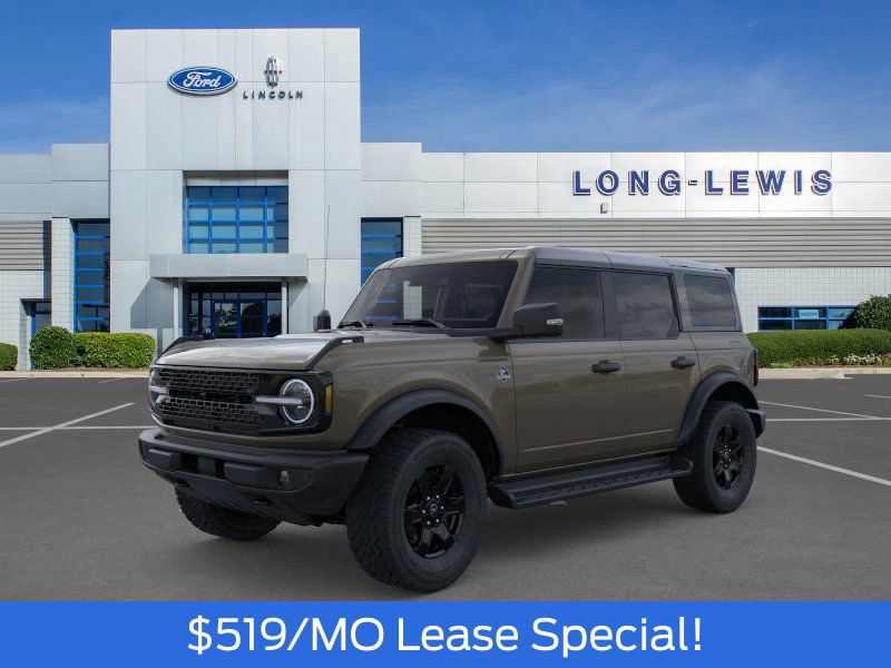 2025 Ford Bronco 4-Door Outer Banks's photo