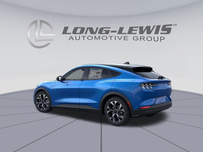 2025 Ford Mustang Mach-E Select photo 4