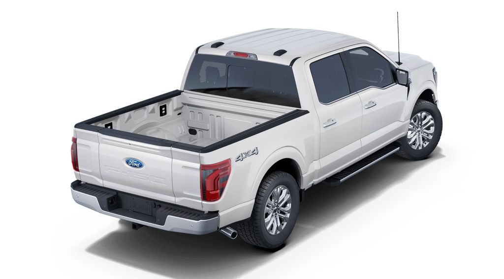 2025 Ford F-150 Lariat photo 3